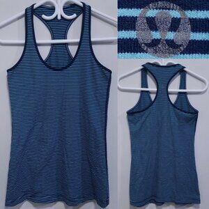 Lululemon Cool Racerback Tank 6 Small Woman's Blue Reversible Top Striped